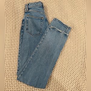 Abercrombie Curve Love Ultra High Rise 90s Straight Jean